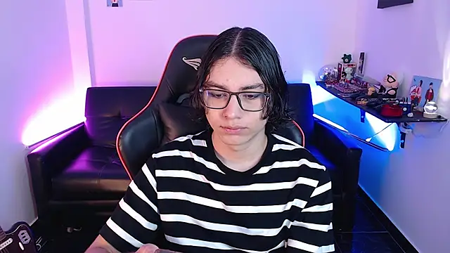 Snapshot of malik_harrison__ chatting on 01.02.25 malik harrison online show from 01.02.25