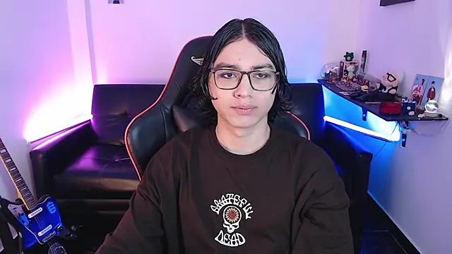 Snapshot of malik_harrison__ chatting on 01.06.25 malik harrison online show from 01.06.25