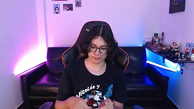 Snapshot of malik_harrison__ chatting on 01.14.25 malik harrison online show from 01.14.25