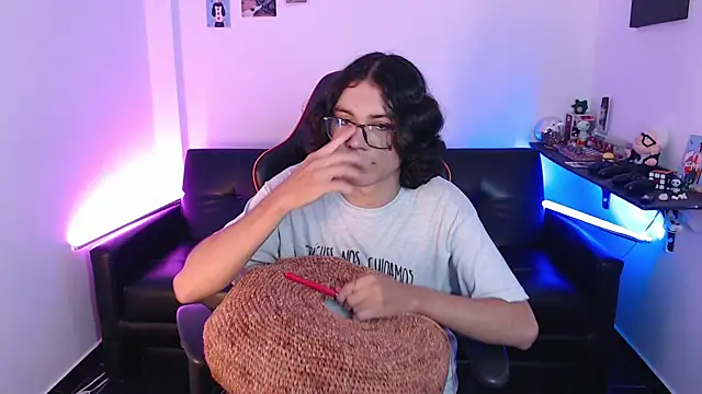 Snapshot of malik_harrison__ chatting on 01.15.25 malik harrison online show from 01.15.25