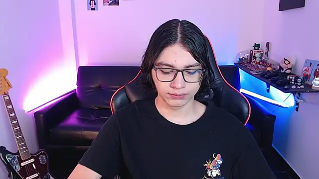 Snapshot of malik_harrison__ chatting on 01.16.25 malik harrison online show from 01.16.25