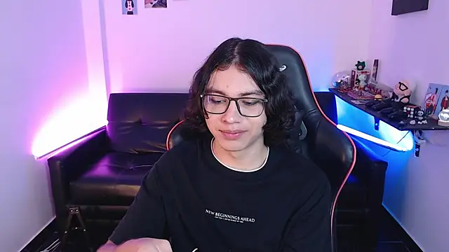 Snapshot of malik_harrison__ chatting on 01.17.25 malik harrison online show from 01.17.25