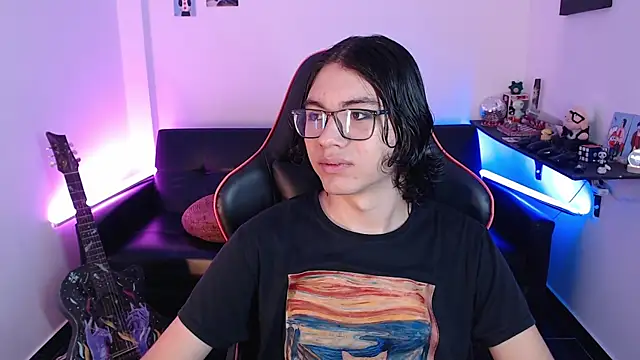 Snapshot of malik_harrison__ chatting on 01.26.25 malik harrison online show from 01.26.25