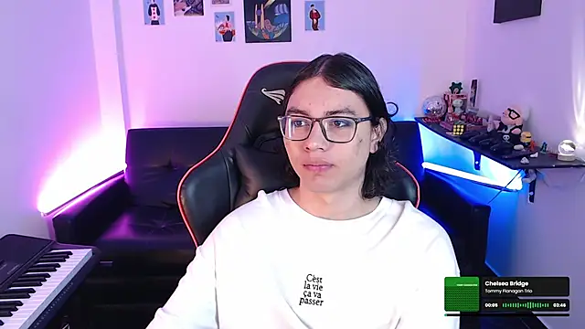 Snapshot of malik_harrison__ chatting on 02.08.25 malik harrison online show from 02.08.25