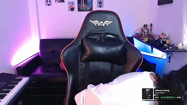 Snapshot of malik_harrison__ chatting on 02.08.25 malik harrison online show from 02.08.25