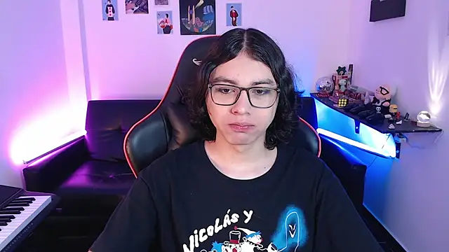 Snapshot of malik_harrison__ chatting on 02.11.25 malik harrison online show from 02.11.25