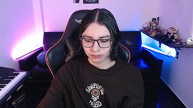 Snapshot of malik_harrison__ chatting on 02.21.25 malik harrison online show from 02.21.25