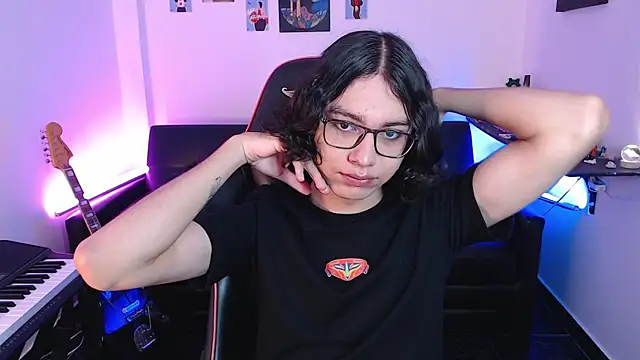 Snapshot of malik_harrison__ chatting on 03.01.25 malik harrison online show from 03.01.25