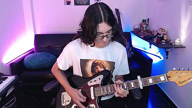 Snapshot of malik_harrison__ chatting on 03.10.25 malik harrison online show from 03.10.25