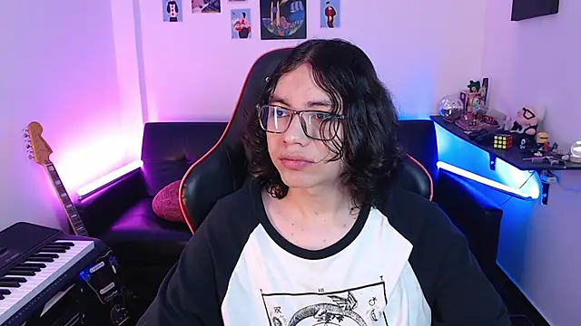 Snapshot of malik_harrison__ chatting on 03.18.25 malik harrison online show from 03.18.25