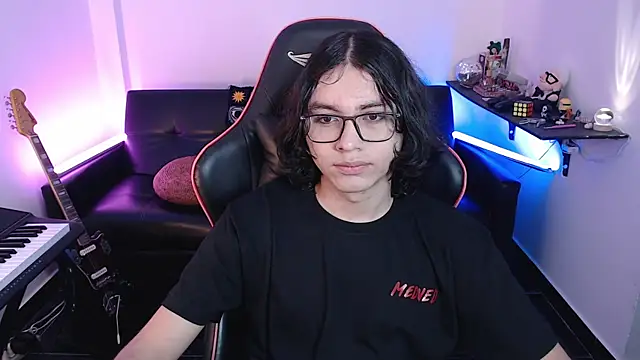 Snapshot of malik_harrison__ chatting on 03.22.25 malik harrison online show from 03.22.25