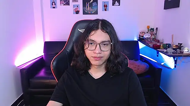 Snapshot of malik_harrison__ chatting on 09.19.25 malik harrison online show from 09.19.25