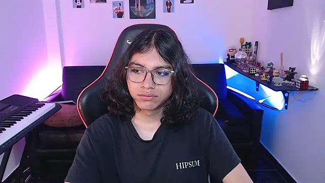 Snapshot of malik_harrison__ chatting on 10.20.25 malik harrison online show from 10.20.25