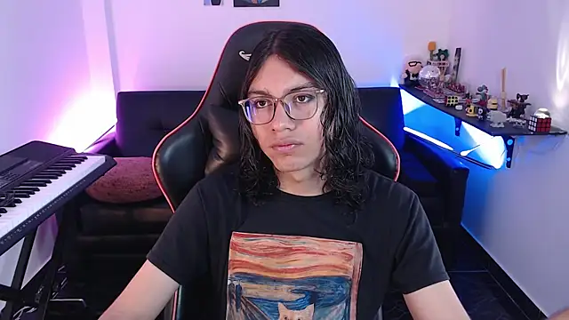 Snapshot of malik_harrison__ chatting on 10.21.25 malik harrison online show from 10.21.25