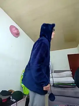 Snapshot of sexymarilyncolombia chatting on 02.03.25 sexymarilyncolombia online show from 02.03.25