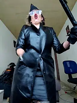 Snapshot of sexymarilyncolombia chatting on 10.02.25 sexymarilyncolombia online show from 10.02.25