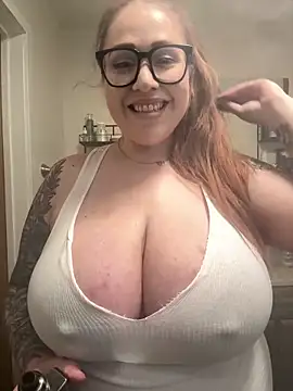 Snapshot of Cumming_atme chatting on 12.29.24 Cumming atme online show from 12.29.24