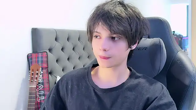 SasukeUhchiaa online show from 12.03.24