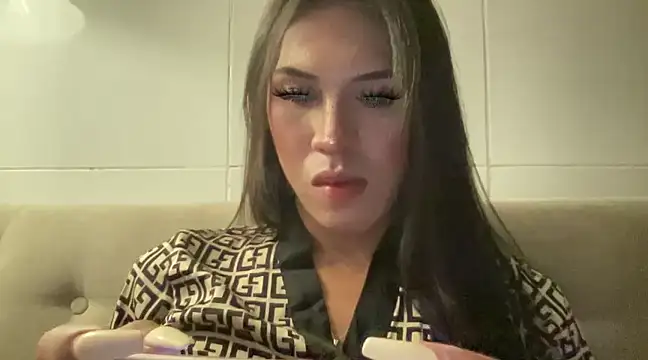 Snapshot of Ts_glamxxxx chatting on 02.09.25 Ts glamxxxx online show from 02.09.25