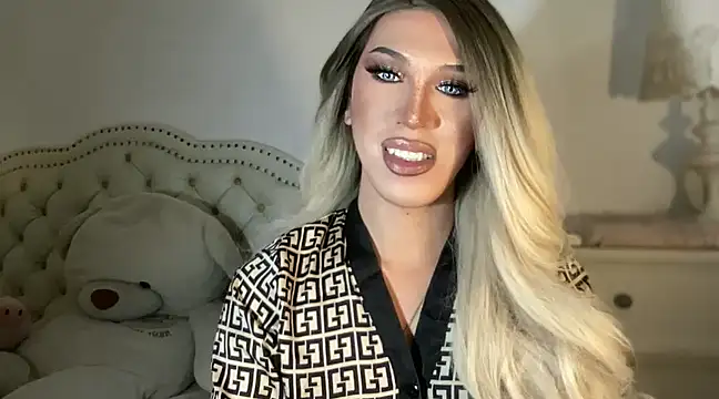 Snapshot of Ts_glamxxxx chatting on 02.27.25 Ts glamxxxx online show from 02.27.25