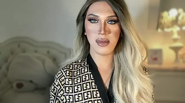 Snapshot of Ts_glamxxxx chatting on 02.28.25 Ts glamxxxx online show from 02.28.25