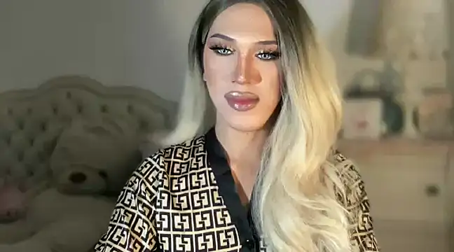 Snapshot of Ts_glamxxxx chatting on 03.02.25 Ts glamxxxx online show from 03.02.25