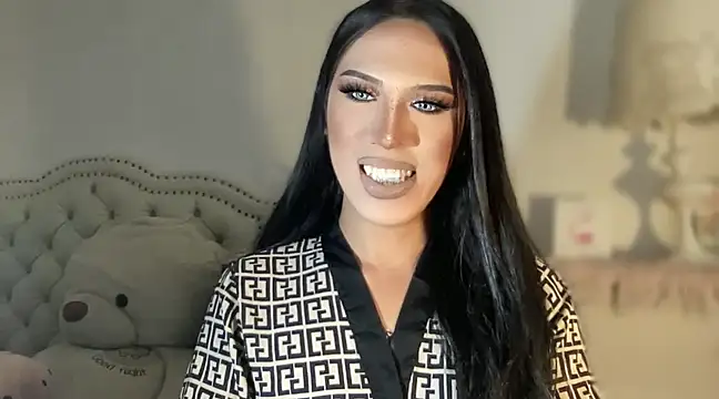 Snapshot of Ts_glamxxxx chatting on 03.07.25 Ts glamxxxx online show from 03.07.25