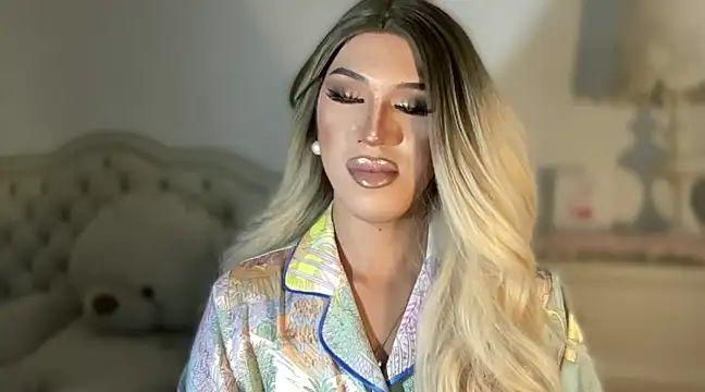 Snapshot of Ts_glamxxxx chatting on 03.12.25 Ts glamxxxx online show from 03.12.25