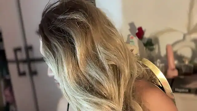 Snapshot of Ts_glamxxxx chatting on 11.23.25 Ts glamxxxx online show from 11.23.25