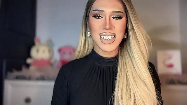 Snapshot of Ts_glamxxxx chatting on 01.13.26 Ts glamxxxx online show from 01.13.26