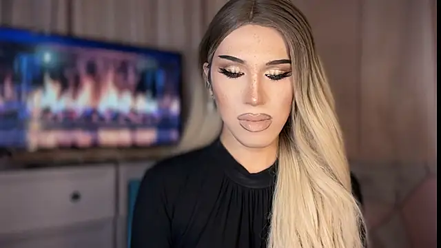 Ts glamxxxx online show from 04.18.26