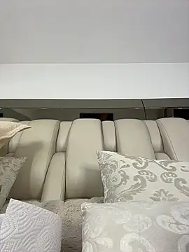 ALISSON FOXXX1 online show from 04.14.26