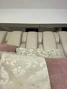 ALISSON FOXXX1 online show from 04.15.26