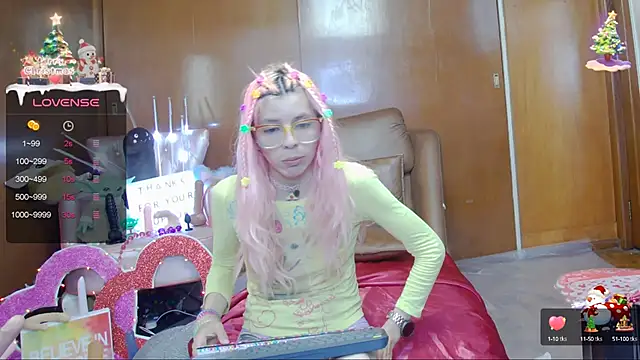 Skinygirl online show from 02.03.25