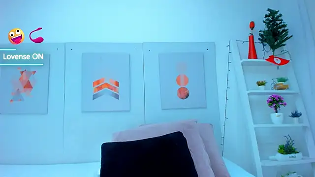 AlessiaMarcu- online show from 12.02.24