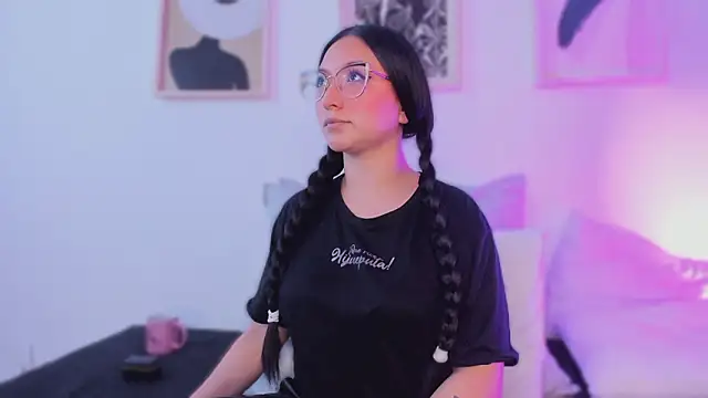 lucy neil online show from 02.13.26