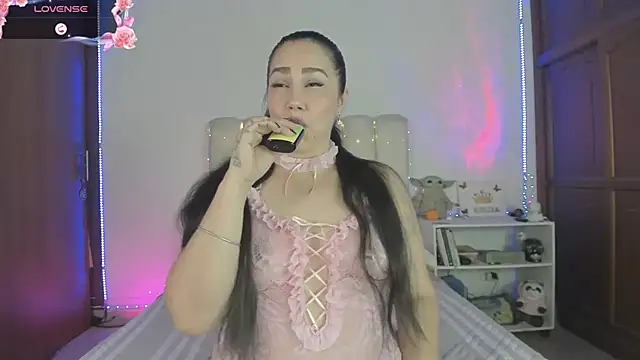 yelenaowens online show from 05.22.26
