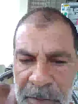 Snapshot of Peludo173317 chatting on 12.07.24 Peludo173317 online show from 12.07.24