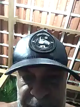 Snapshot of Peludo173317 chatting on 03.11.25 Peludo173317 online show from 03.11.25