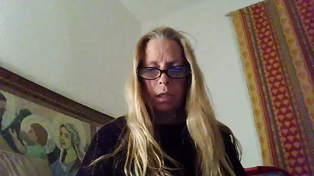 MISSLOTUS75 online show from 12.14.24