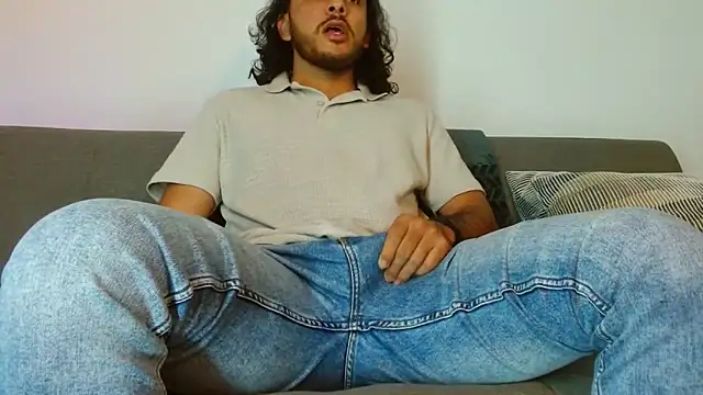 tuyo1995 online show from 12.03.25