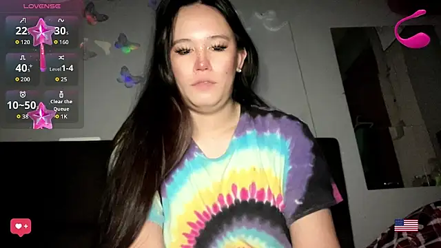 Snapshot of MeganTheRarest chatting on 04.02.26 MeganTheRarest online show from 04.02.26