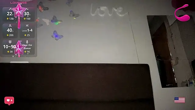 Snapshot of MeganTheRarest chatting on 04.15.26 MeganTheRarest online show from 04.15.26