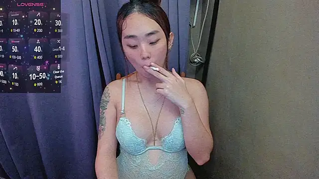 MissAyaCollins online show from 09.20.25