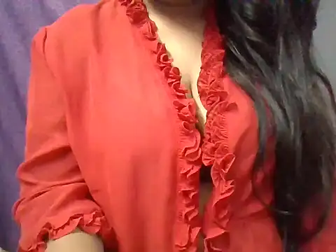 Snapshot of Roopshikha39 chatting on 03.08.25 Roopshikha39 online show from 03.08.25