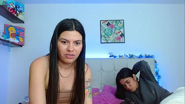Layla Rachel online show from 01.18.25
