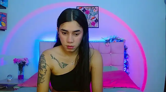 Layla Rachel online show from 03.12.25