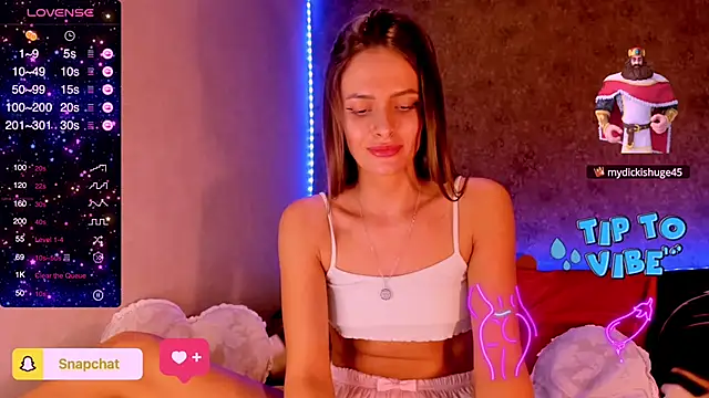 Snapshot of madina_taher chatting on 02.24.25 madina taher online show from 02.24.25