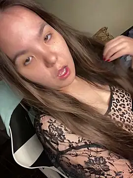 Var Kiss online show from 09.20.25