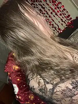 Var Kiss online show from 02.21.26